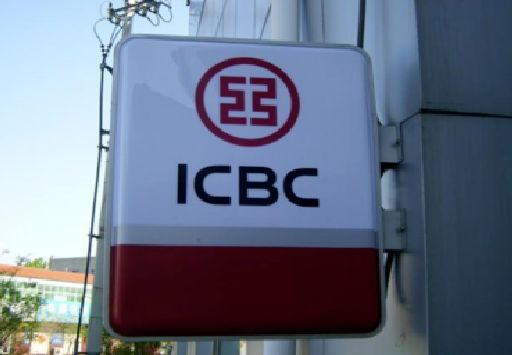 京山导致灯箱发黄的原因有哪些?